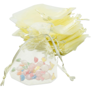 <notranslate>Un conjunto de bolsas de organza beige</notranslate>