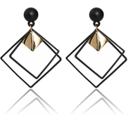 Des Boucles d'Oreilles Design Géometrie