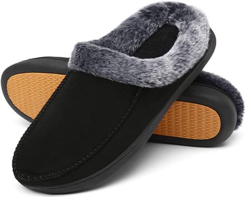 une Paire De Chausson Mishansha Femme