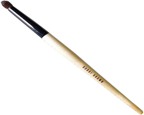un Pinceau Bobbi Brown