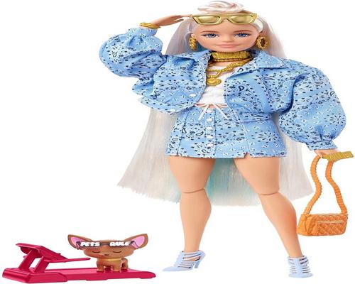 une Poupée Barbie Mannequin Extra N° 16