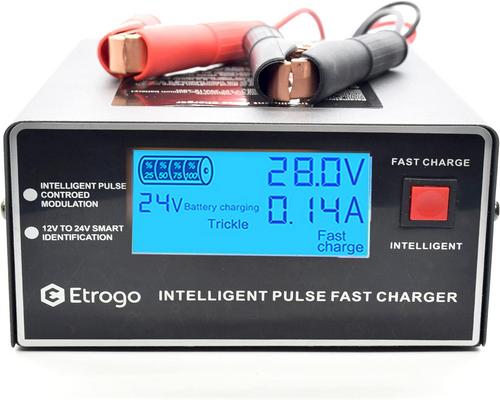 un Chargeur De Batterie Intelligent 12V/24V 10A 250W