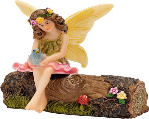 une Figurine De Fée Pretmanns