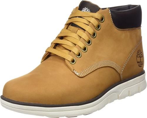 Ein Paar Timberland Bradstreet Chukka Lederstiefel