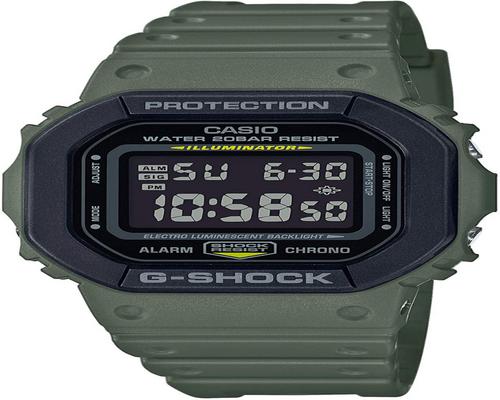 een Casio Watch Watch Dw-5610Su-3Er