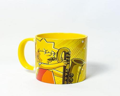 une Tasse "Lisa Simpson" De "The Simpsons"