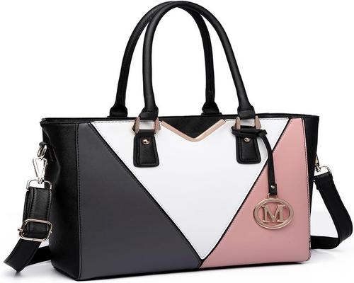 uma bolsa Miss Lulu