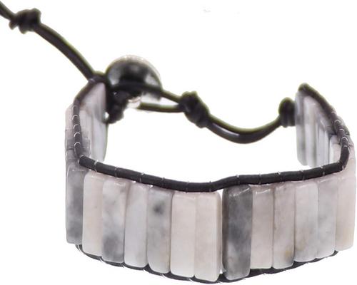 ein Ueuc-Armband aus Chakra-Perlen