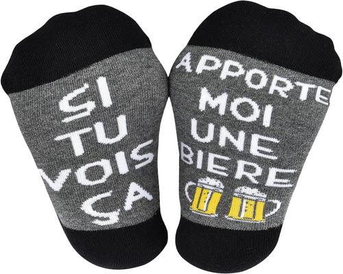 une Paire De Chaussettes Fantaisie De Noël