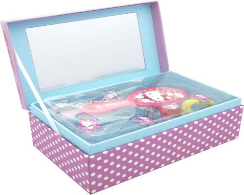 un Ensemble D'Accessoires Hello Kitty