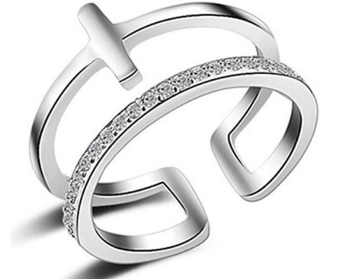 Un anillo de doble anillo
