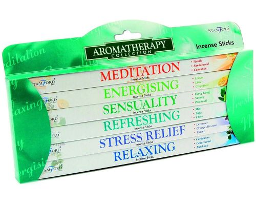 Un paquete de incienso de aromaterapia